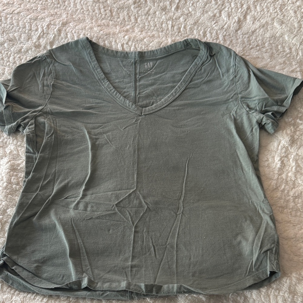 GAP Women's Sage Short Sleeve V-Neck Tee